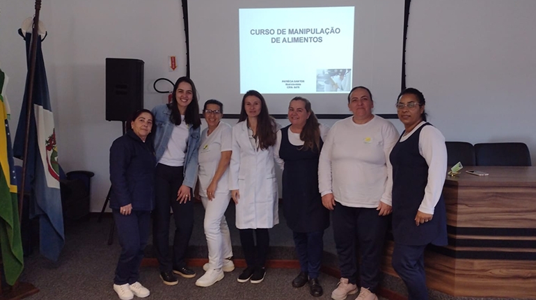 Cerpalo realiza curso interno de manipulação de alimentos