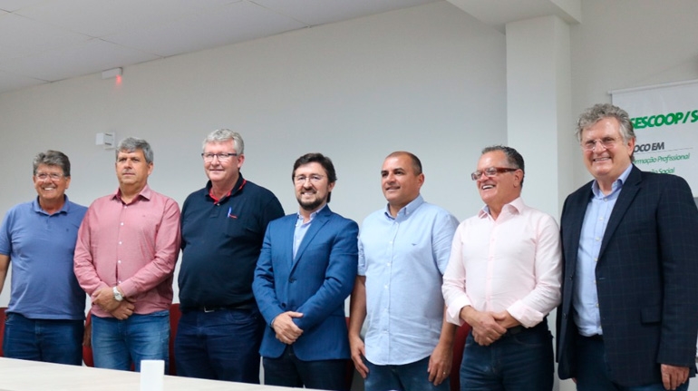 Presidente da Cerpalo integra a nova diretoria da Fecoerusc